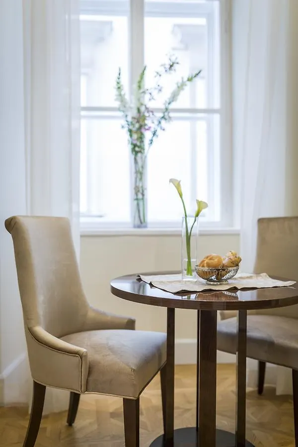 Daire Residence Wollzeile Viyana